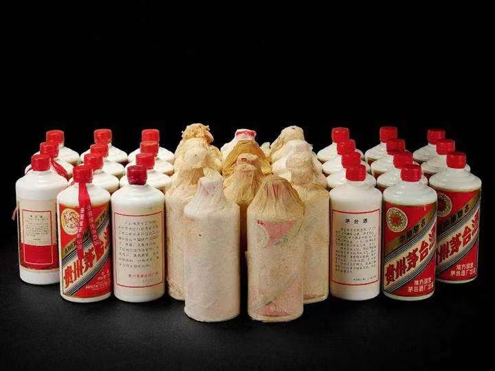 临澧日照岚山回收酒价格哪里回收(附近上门回收茅台酒）?